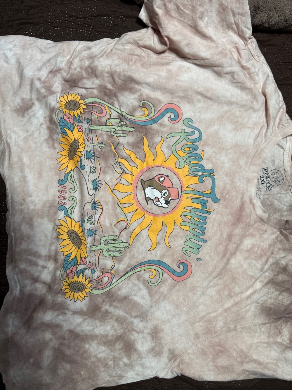 Road Trippin Buc-ess Graphic Cropped Tee - Tie-Dye Pink